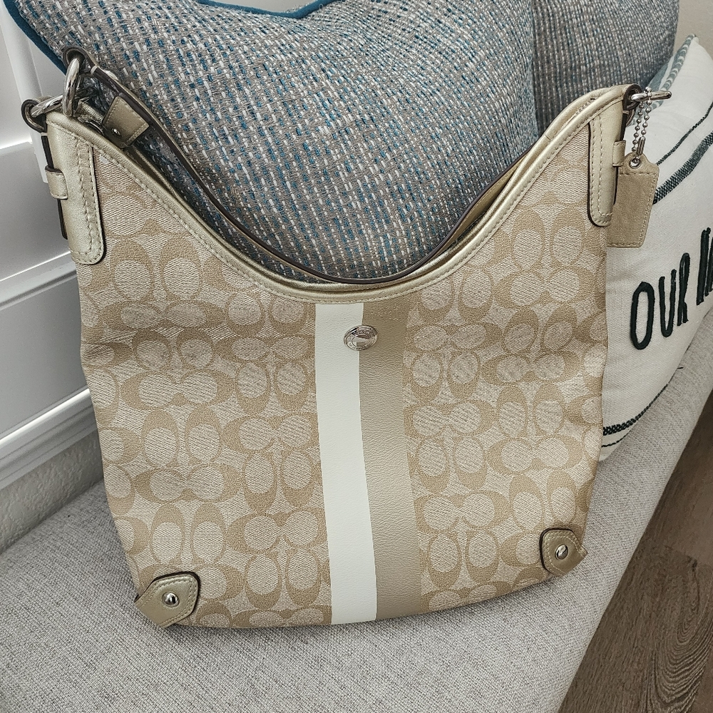 Coach Beige & White & Gold Adjustable 1 Crossbody/1 Shoulder Strap - Picture 6 of 16